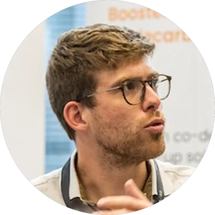 Portrait de Loïc Sheidegger, fondateur d'Impact Arti